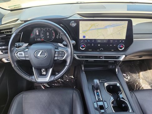 Used 2024 Lexus RX 350 Premium Plus w/ Cold Area Package FWD image 4