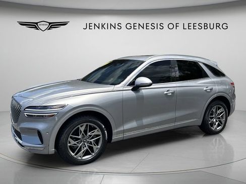 Used 2022 Genesis GV70 2.5T w/ Advanced Package AWD/4WD image 11