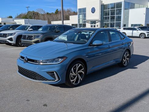 New 2026 Volkswagen Jetta SEL image 7