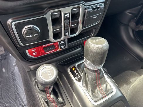 Used 2021 Jeep Gladiator Rubicon image 28