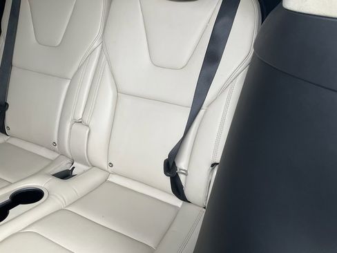 Used 2018 Tesla Model X 100D image 33