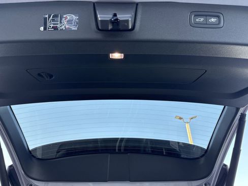 New 2026 Volvo XC90 B5 Core image 18