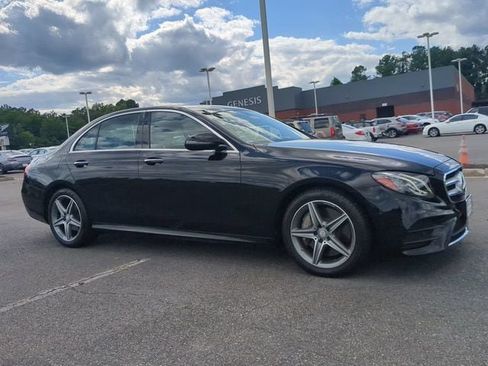 Used 2017 Mercedes-Benz E 300 4MATIC w/ Premium 1 Package image 2