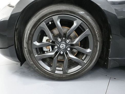 Used 2016 Nissan 370Z Coupe image 15
