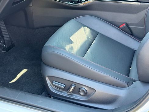 New 2026 Toyota Prius Plug-In Hybrid image 17