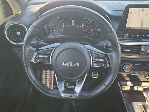 Used 2023 Kia Forte GT-Line w/ GT-Line Premium Package image 17