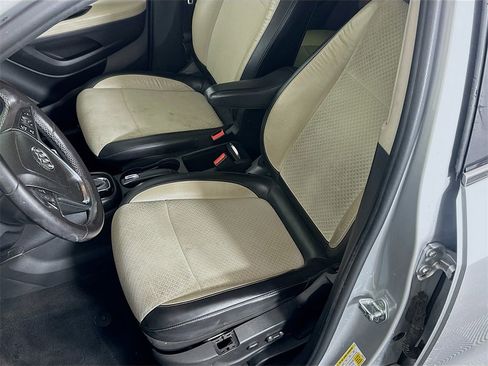 Used 2017 Buick Encore Preferred image 18