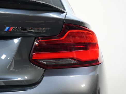 Used 2018 BMW M240i Coupe image 17