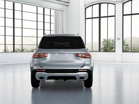 New 2026 Mercedes-Benz GLB 250 4MATIC image 25