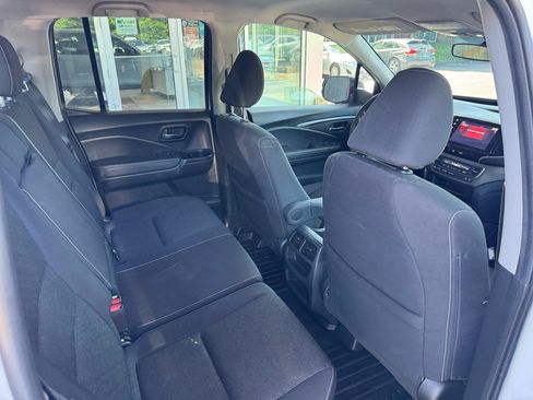 Used 2022 Honda Ridgeline Sport image 12