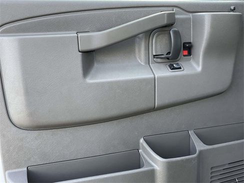 Used 2024 Chevrolet Express 2500 w/ Driver Convenience Package image 12