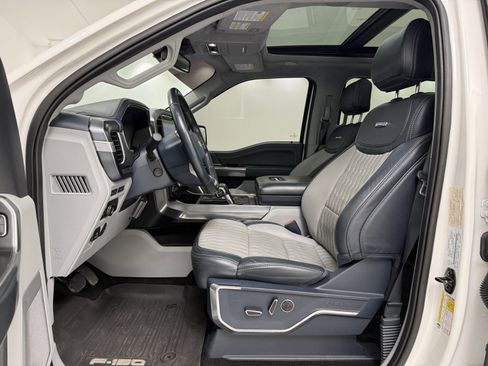 Used 2022 Ford F150 Limited image 16