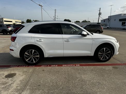 Used 2023 Audi Q5 2.0T Prestige w/ Prestige Package AWD/4WD image 7