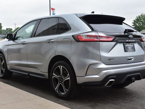 Used 2023 Ford Edge ST AWD/4WD image 14