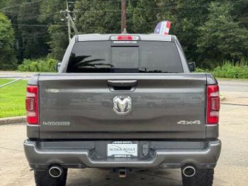 Used 2024 RAM 1500 Laramie AWD/4WD image 5