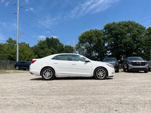 Used 2013 Chevrolet Malibu LT w/ Power Convenience Package FWD image 8