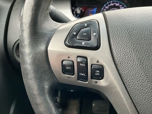 Used 2014 Ford Taurus SEL w/ Equipment Group 201A image 20