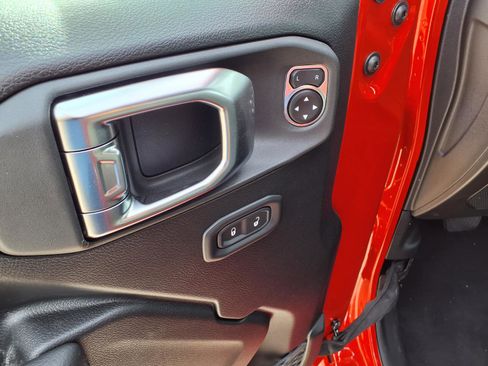 Used 2026 Jeep Wrangler Sport S image 10