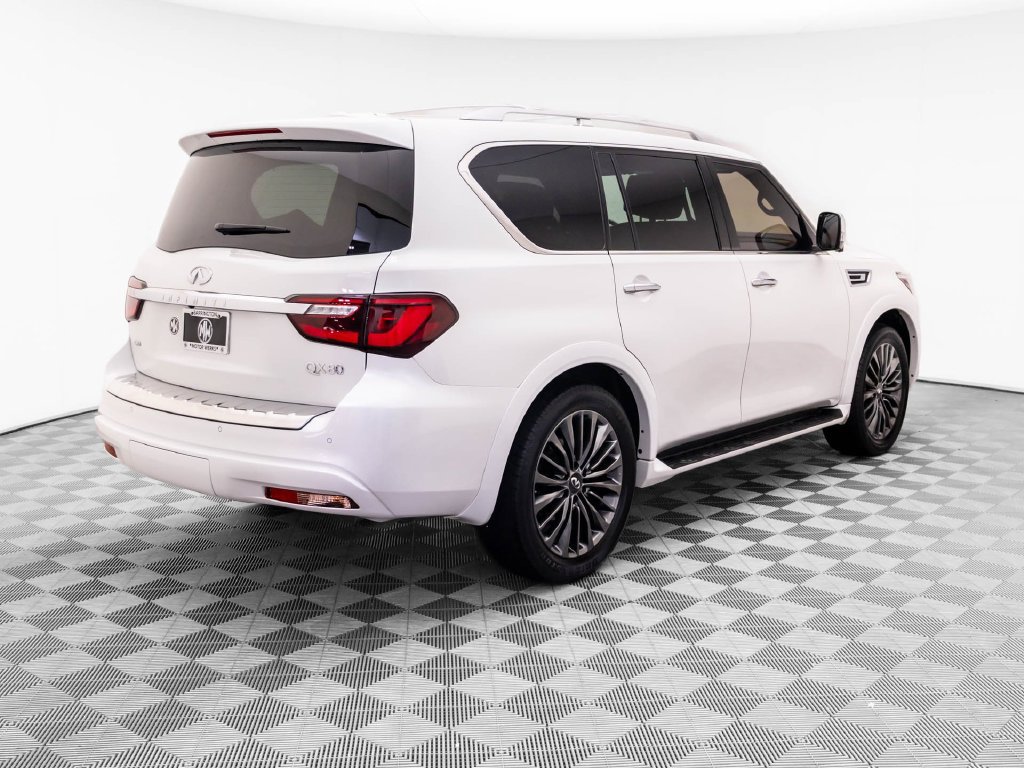 Certified 2023 INFINITI QX80 Sensory w/ Cargo Package AWD/4WD image 6