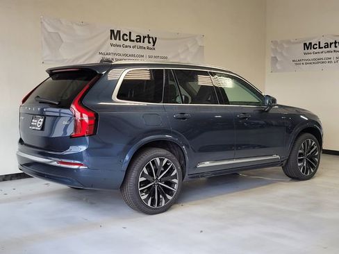 New 2026 Volvo XC90 B6 Ultra w/ Protection Package AWD/4WD image 7