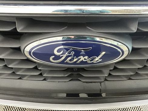Used 2025 Ford Escape Active FWD image 8
