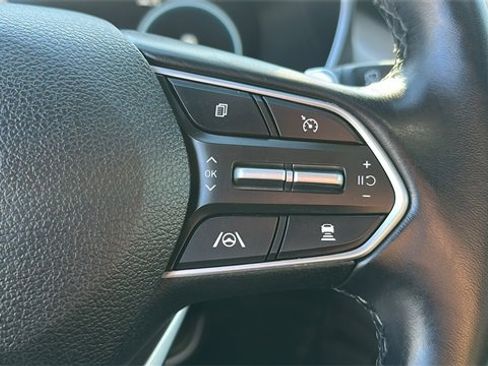 Used 2022 Hyundai Santa Fe Limited image 18