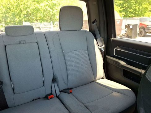 Used 2024 RAM 2500 Big Horn w/ Bed Utility Group image 15