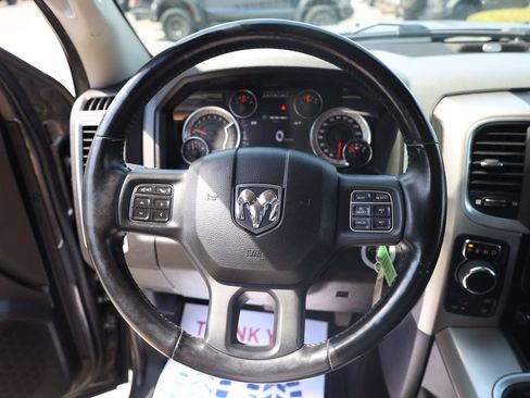 Used 2019 RAM 1500 Warlock AWD/4WD image 13