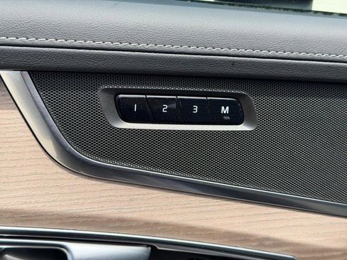 New 2026 Volvo XC90 B5 Core AWD/4WD image 10
