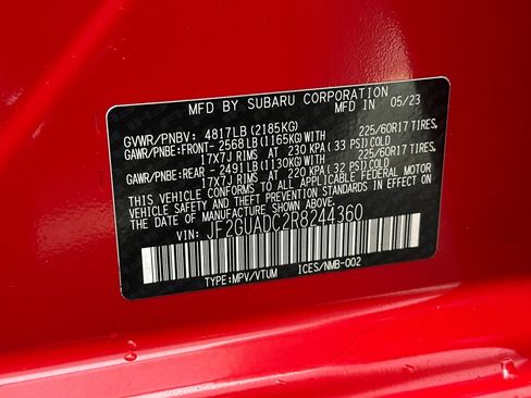 Used 2024 Subaru Crosstrek 2.0i Premium w/ Crosstrek Mirror Package image 29