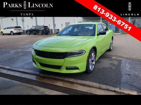 Used 2023 Dodge Charger SXT w/ Plus Group RWD image 8