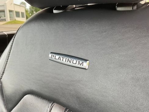 Used 2017 Ford F150 Platinum w/ Equipment Group 701A Luxury AWD/4WD image 34