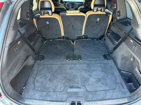 Used 2016 Volvo XC90 T6 Inscription w/ Vision Package AWD/4WD image 21