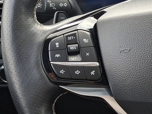 Used 2022 Ford Explorer ST w/ Equipment Group 401A AWD/4WD image 25