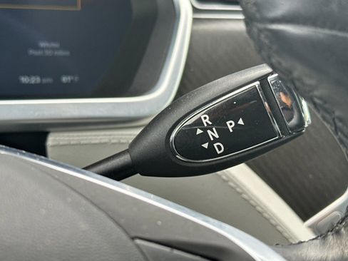 Used 2013 Tesla Model S Performance image 19