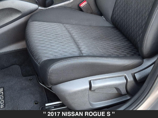 Used 2017 Nissan Rogue S AWD/4WD image 15
