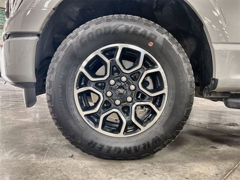 Used 2023 Ford F150 XLT w/ Equipment Group 302A High image 10