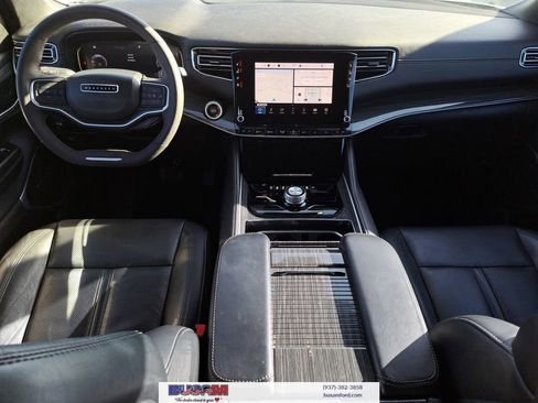 Used 2022 Jeep Wagoneer Series II image 7