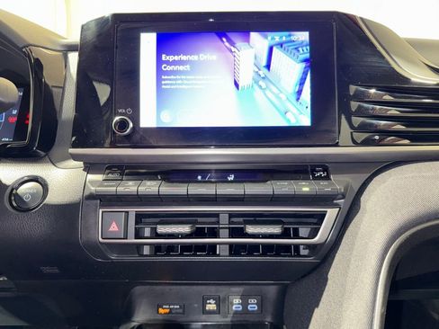 Certified 2025 Toyota Camry LE FWD image 25