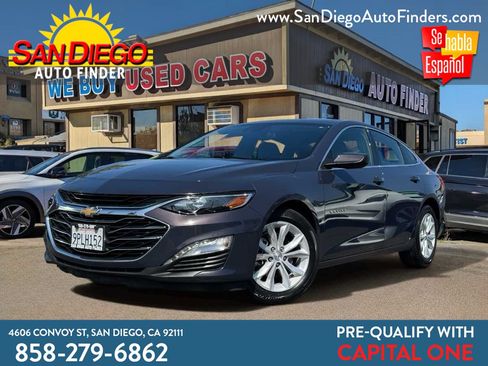 Used 2025 Chevrolet Malibu LT FWD image 1