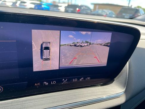 Certified 2025 Buick Envision Preferred AWD/4WD image 22