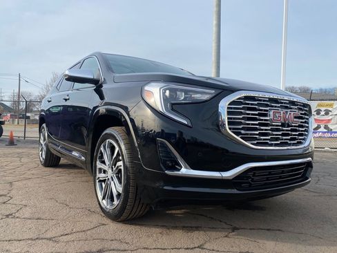 Used 2019 GMC Terrain Denali w/ Advanced Safety Package image 35