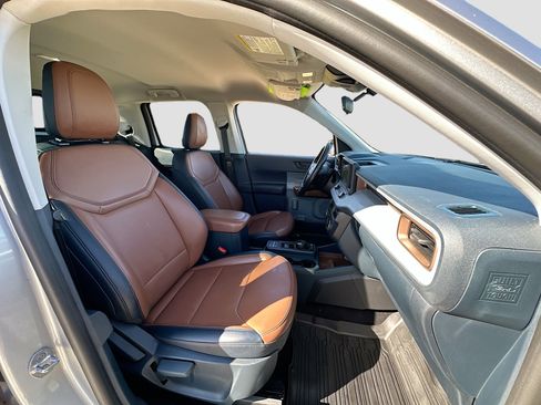 Certified 2022 Ford Maverick Lariat w/ Equipment Group 500A Standard image 24