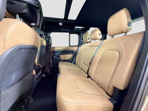 Certified 2025 Land Rover Defender 110 S AWD/4WD image 26