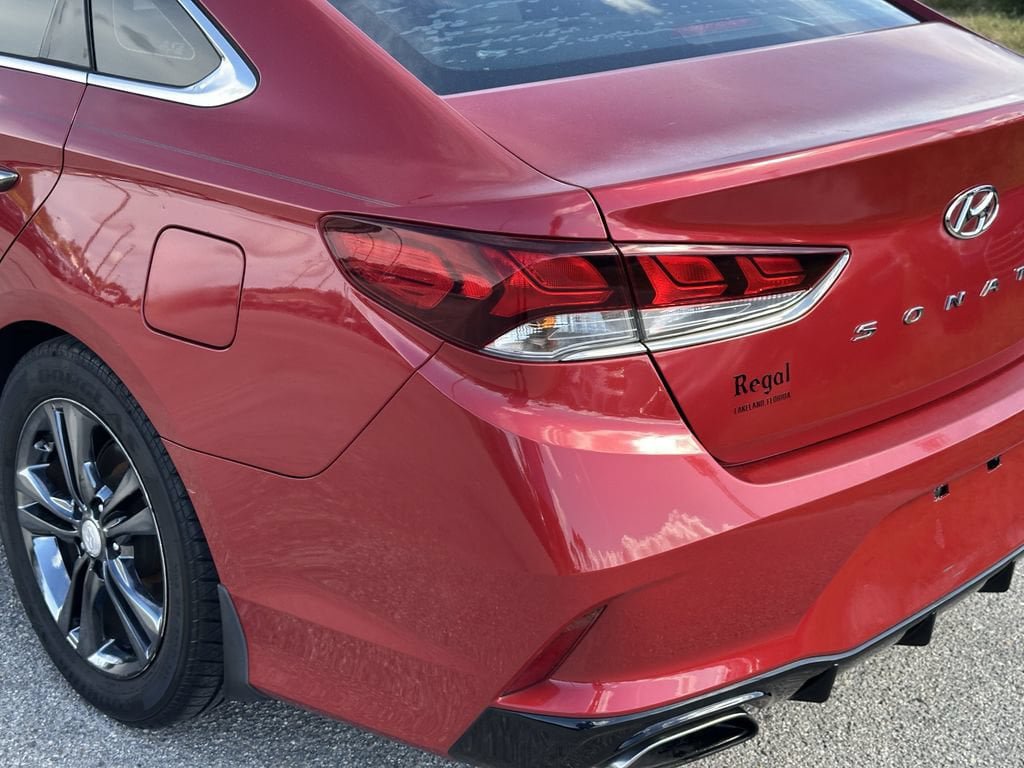 Used 2018 Hyundai Sonata Sport FWD image 10