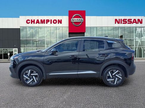 New 2026 Nissan Kicks SV FWD image 4