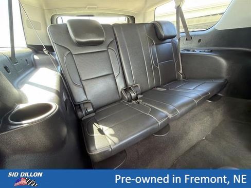 Used 2018 GMC Yukon XL SLT w/ Premium Edition AWD/4WD image 22