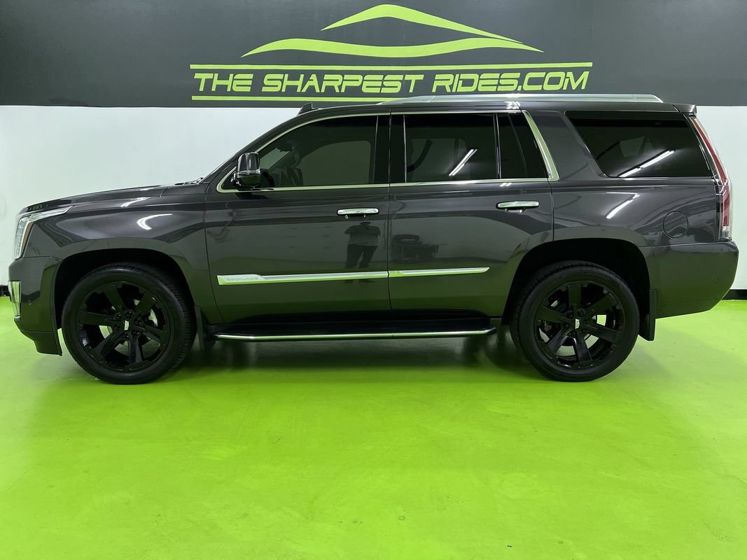 Used 2018 Cadillac Escalade Luxury AWD/4WD image 6