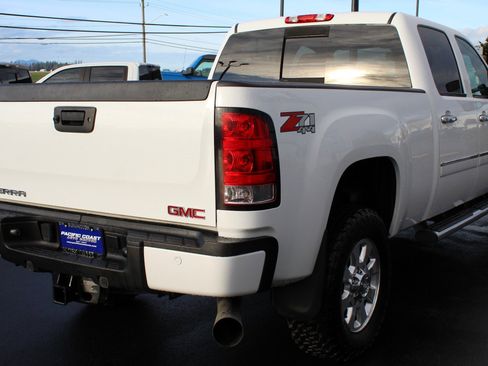 Used 2012 GMC Sierra 3500 Denali image 6