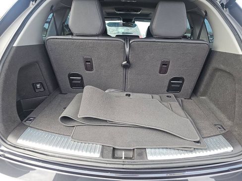Used 2016 Acura MDX SH-AWD w/ Tech & Entertainment image 3